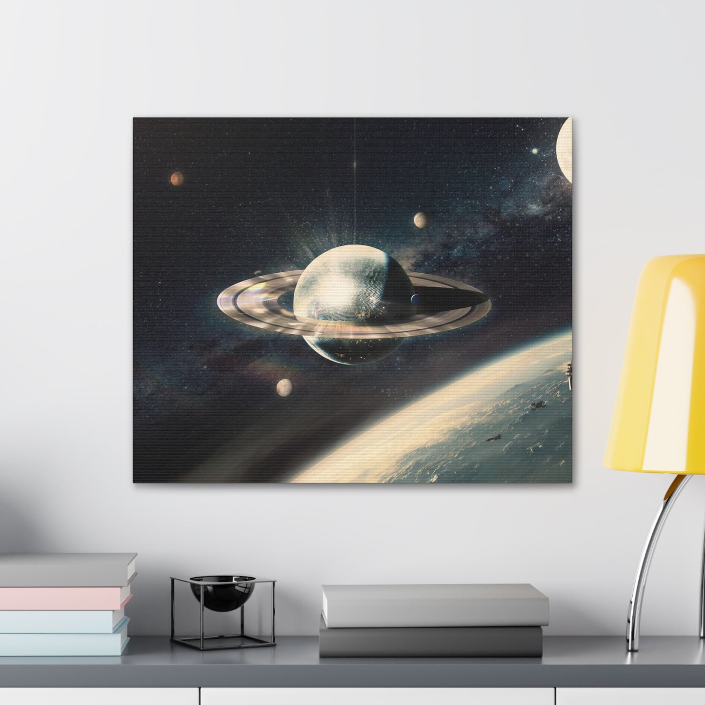 Disco Saturn Canvas