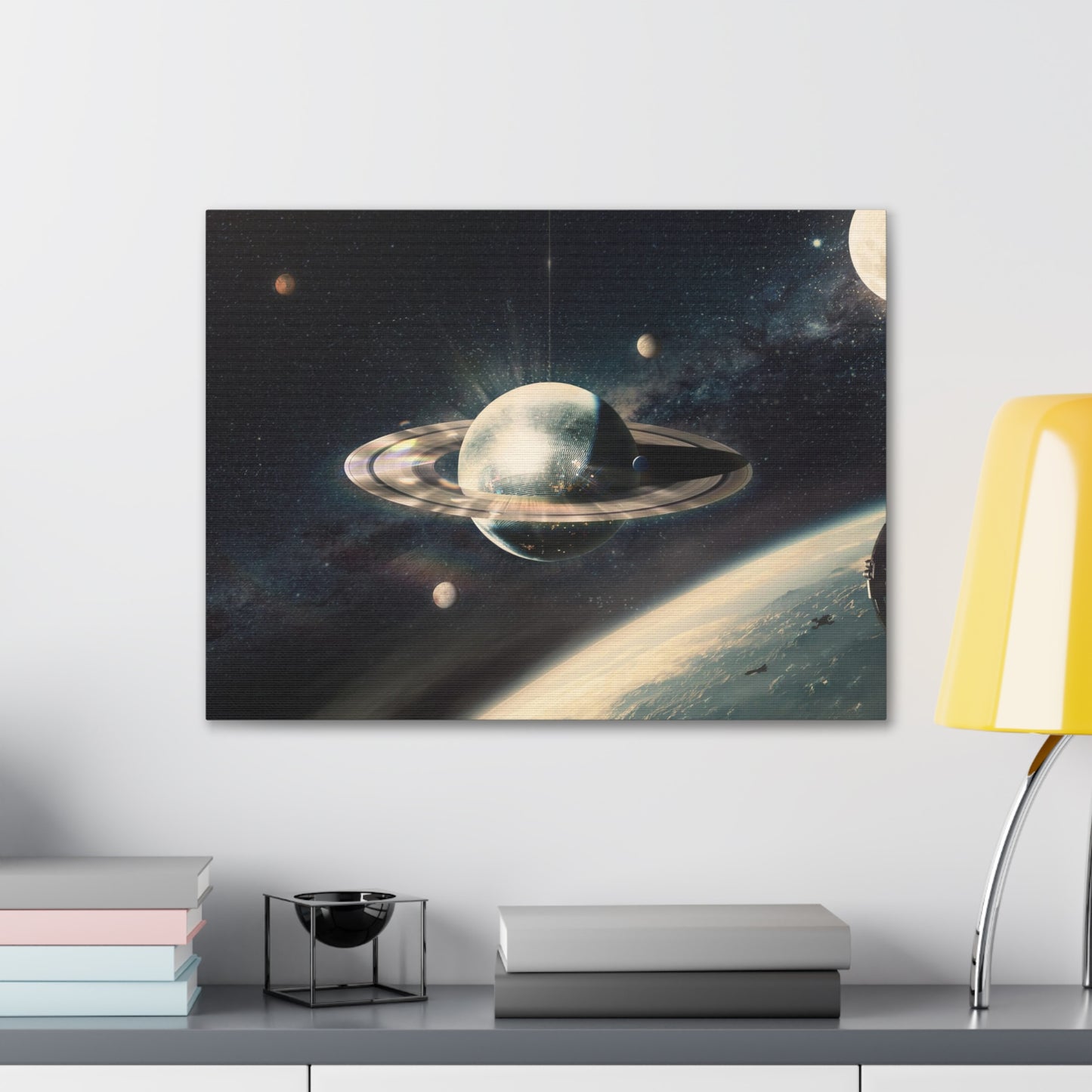 Disco Saturn Canvas