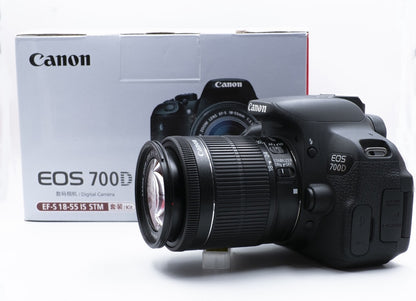 Canon 700D with Lens